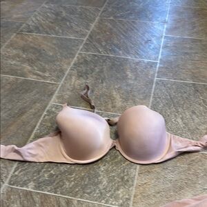 Elegant Pink Women's Bra
